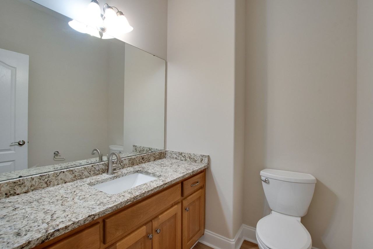 112 Autumn Branch Dr - Photo 7 of 32