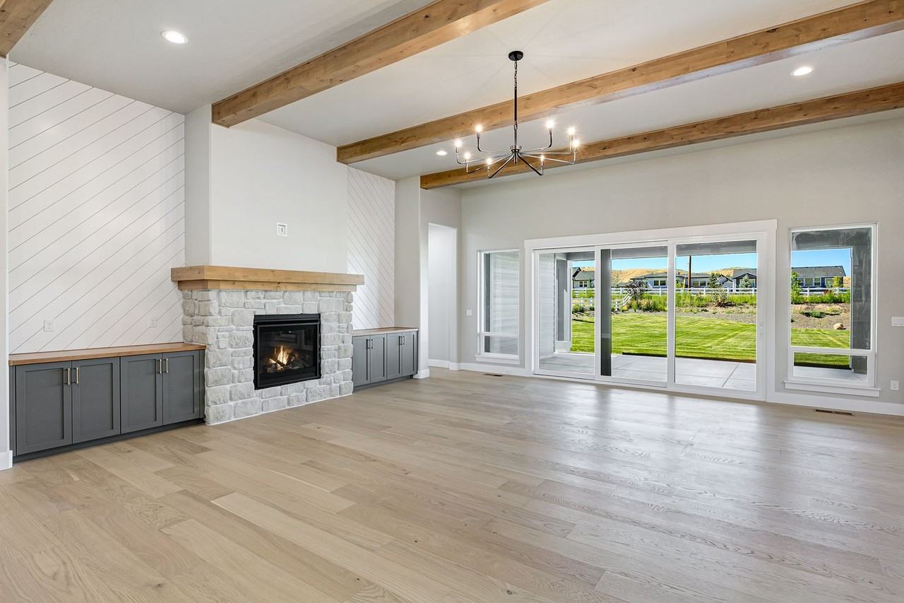 7670 West Diamond Lake Drive - Photo 6 of 35