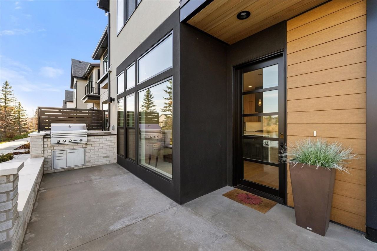 1192 S Sunset Cove Ln - Photo 5 of 36