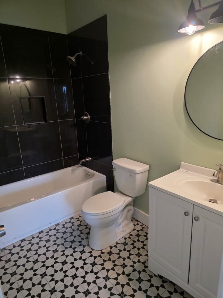 502 S School St #B1 - Photo 3 of 4