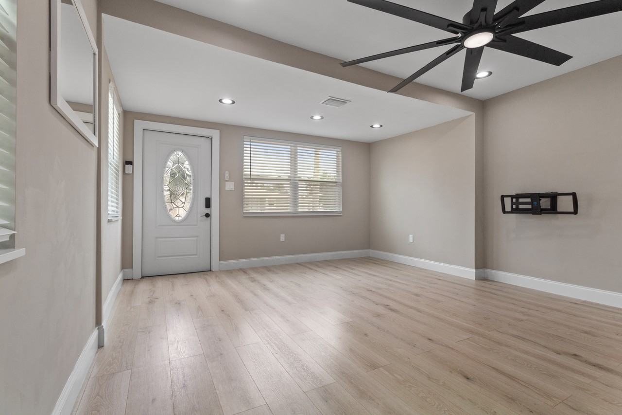 1815 12th St S #NA - Photo 6 of 26