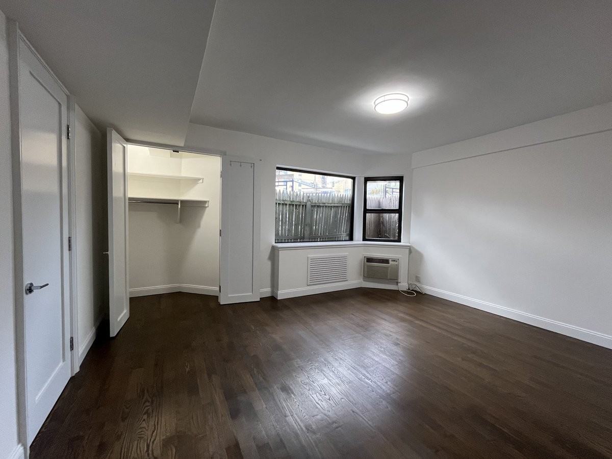 Beekman Place #2B - Photo 4 of 20