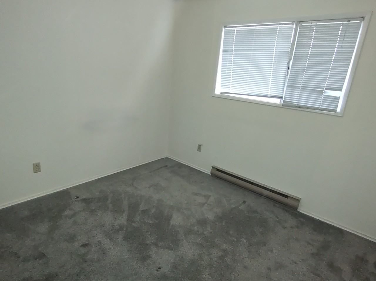 60 Shuswap St Se #301 - Photo 7 of 9