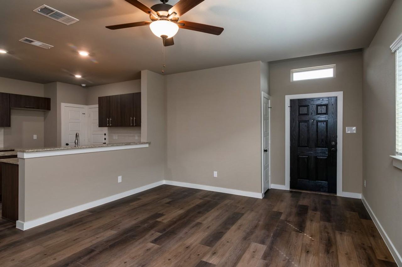 636 Harvest Moon Dr - Photo 4 of 20