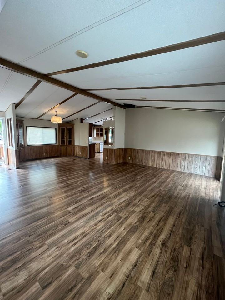 38500 Mckenzie Highway - Photo 3 of 37