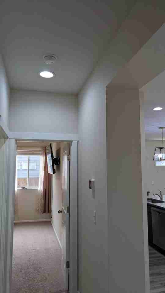 8024 81st Dr Ne - Photo 5 of 28