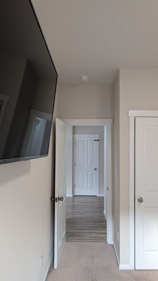 8024 81st Dr Ne - Photo 7 of 28