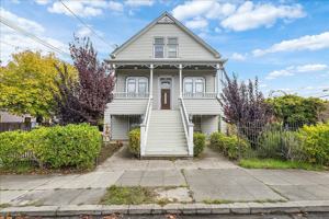 featured image of 1702 Paru Street #B
