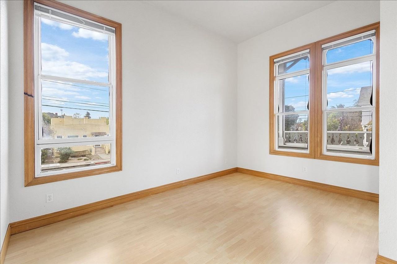 1702 Paru Street #B - Photo 6 of 18