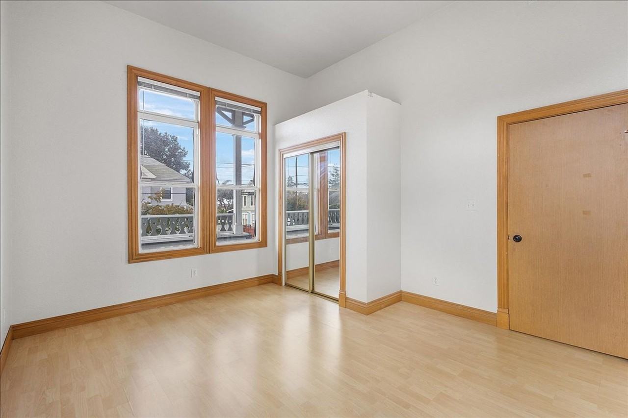 1702 Paru Street #B - Photo 7 of 18