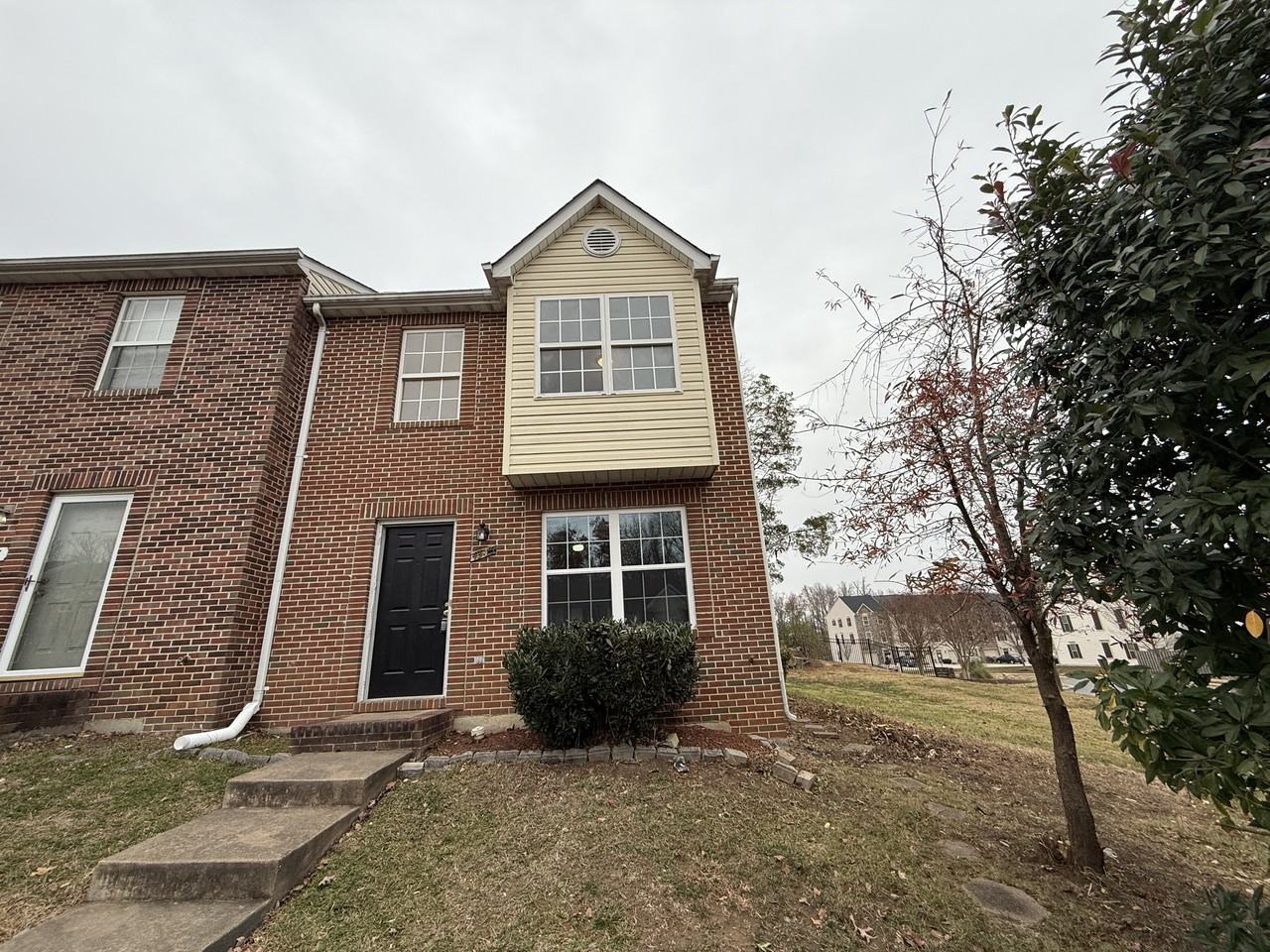 4345 Normandy Court - Photo 3 of 44