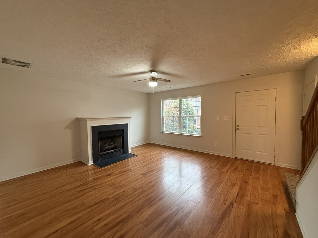 4345 Normandy Court - Photo 6 of 44