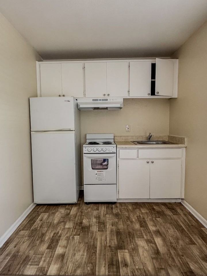 8477 E Broadway Blvd #1211