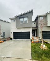 featured image of 763 West Lone Pine Lane