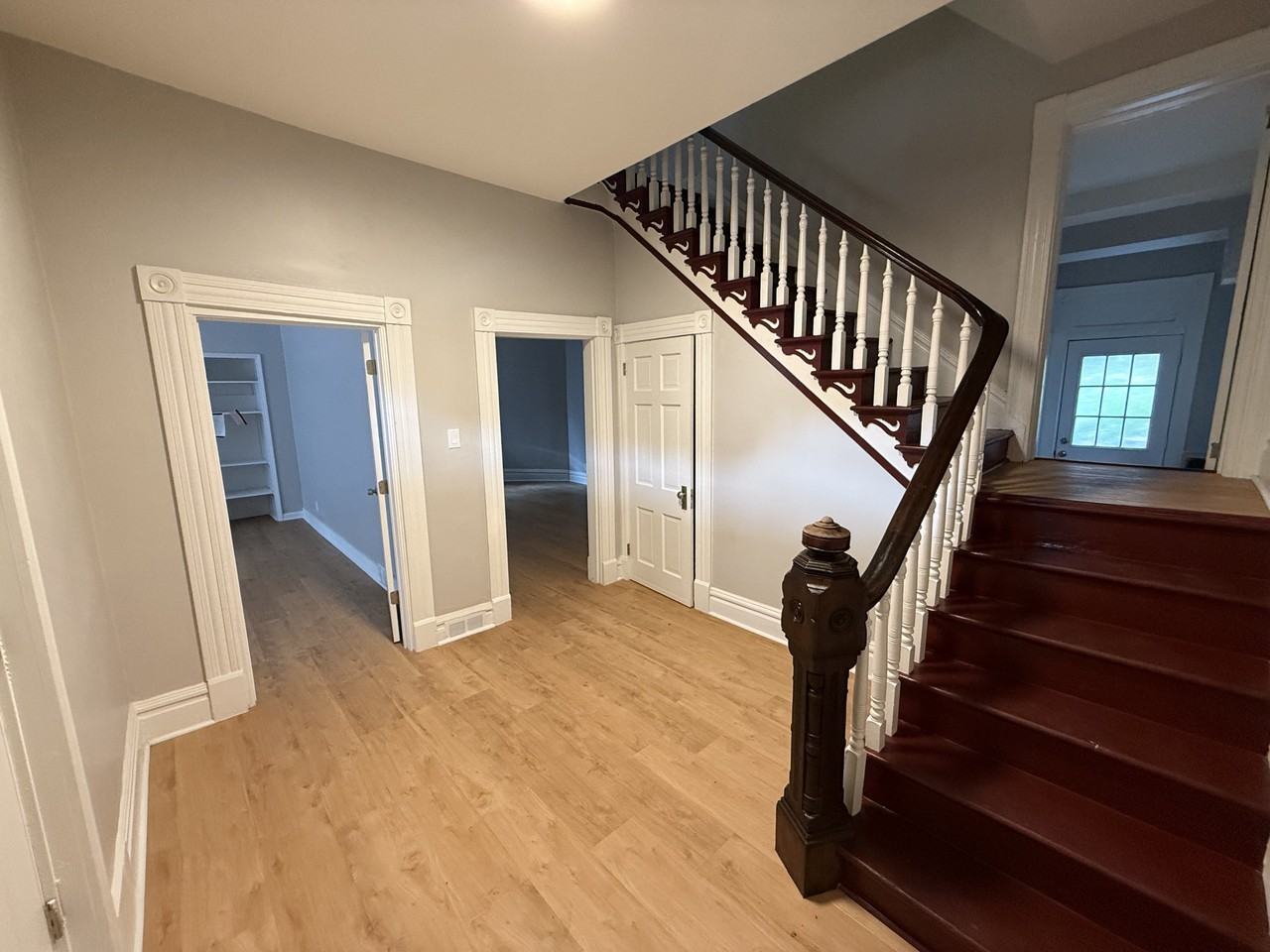 738 Chartiers Avenue - Photo 7 of 25