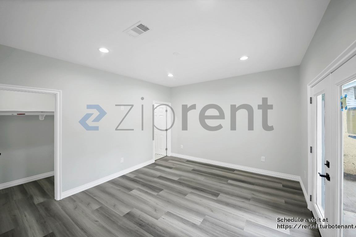 4514 Ellenwood Dr - Photo 6 of 18