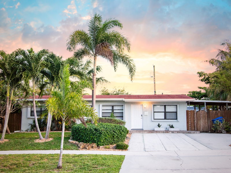 916 West Drew Street