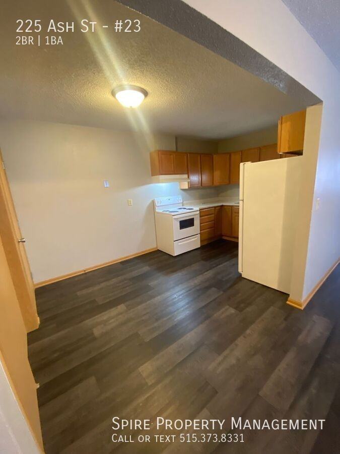 225 Ash St #23 - Photo 3 of 15