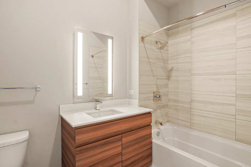 815 North Wells Street - Photo 3 of 9