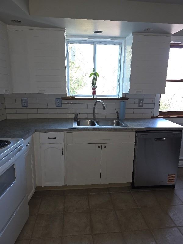 4180 Division Hwy #2 - Photo 6 of 29