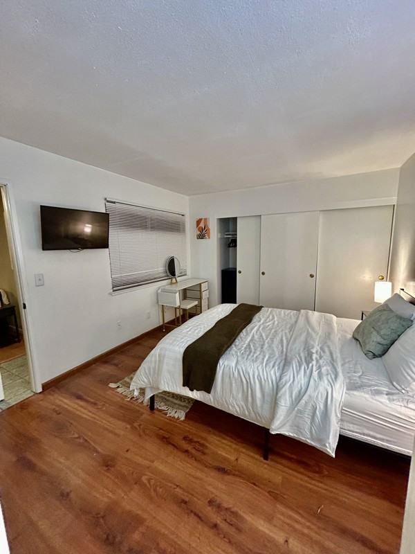 5140 Caldera Ct - Photo 4 of 28