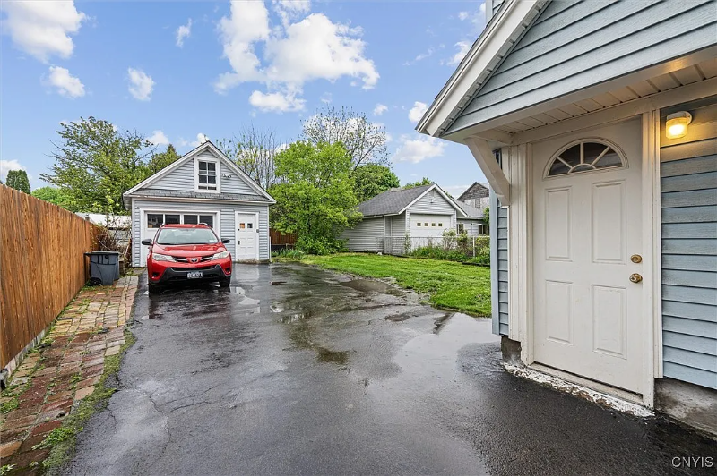 119 Charles Avenue #2ndFL - Photo 2 of 12