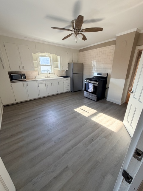 119 Charles Avenue #2ndFL - Photo 3 of 12