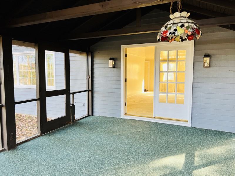 1 Hickory Lane - Photo 3 of 9