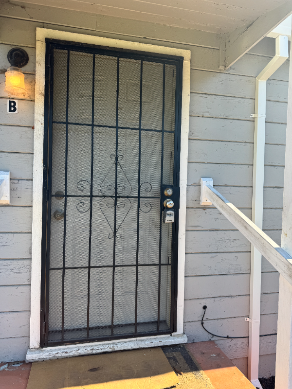 1161 Acacia Avenue - Photo 3 of 14