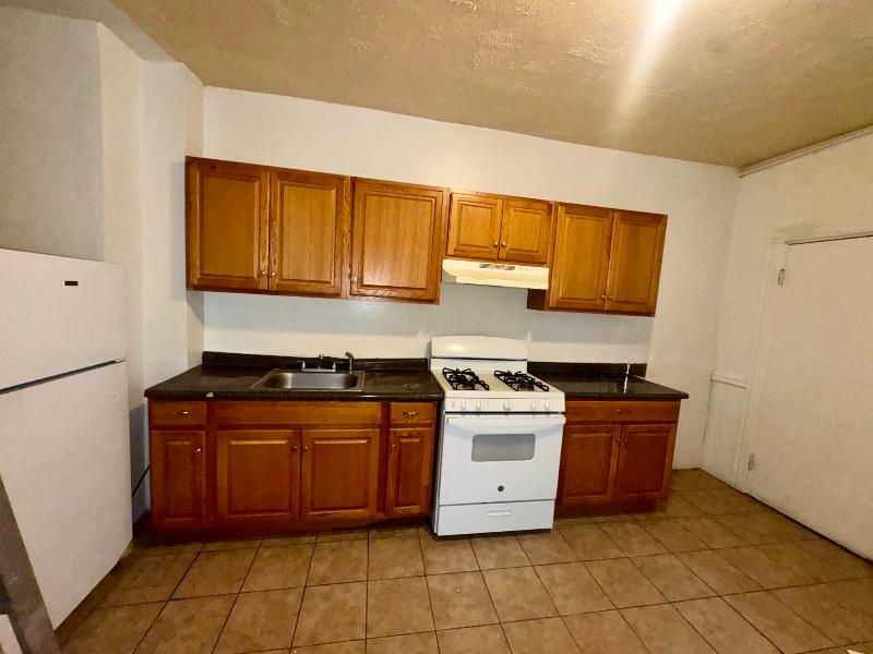 20 S Huntington Ave - Photo 2 of 11