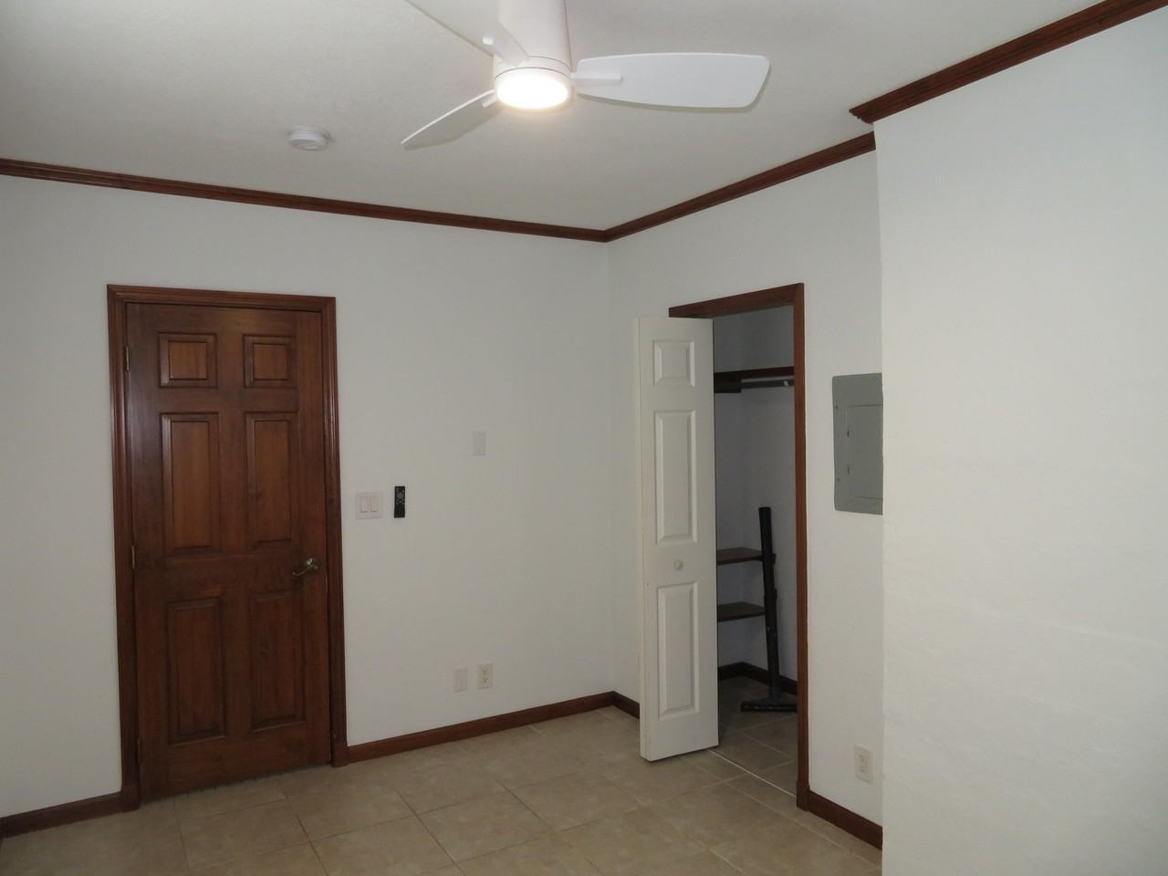 340 Fleming Ave #340A - Photo 5 of 23