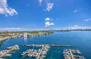 7601 East Treasure Drive - Photo 1 of 1