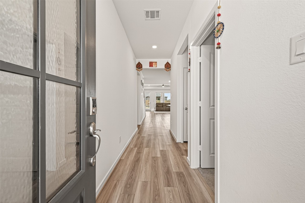 9747 Pettus Creek Dr #9747 - Photo 6 of 48