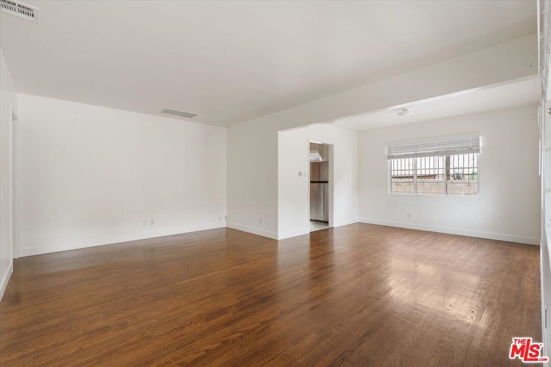 821 Laveta Terrace #821 - Photo 4 of 18