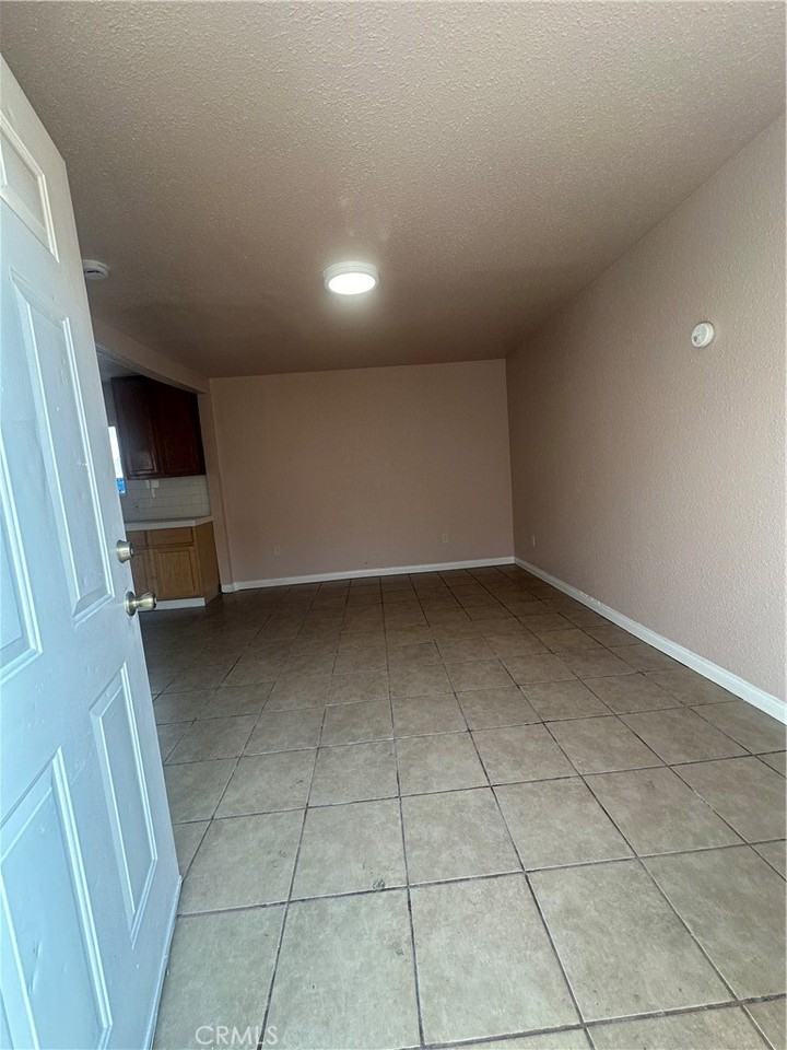 4243 Burns Ave #4243 - Photo 4 of 13