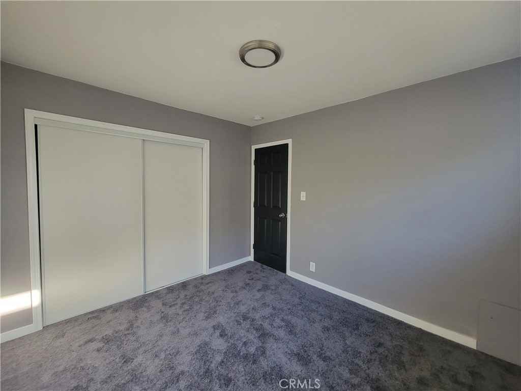 409 E Market St #409 - Photo 6 of 7