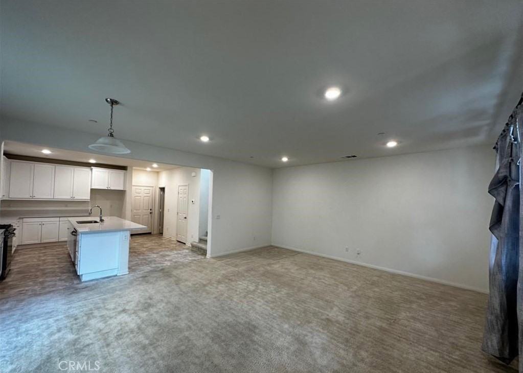 5567 Seville Dr #5567 - Photo 4 of 11