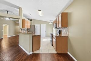 featured image of 1129 West 13th Square #1129
