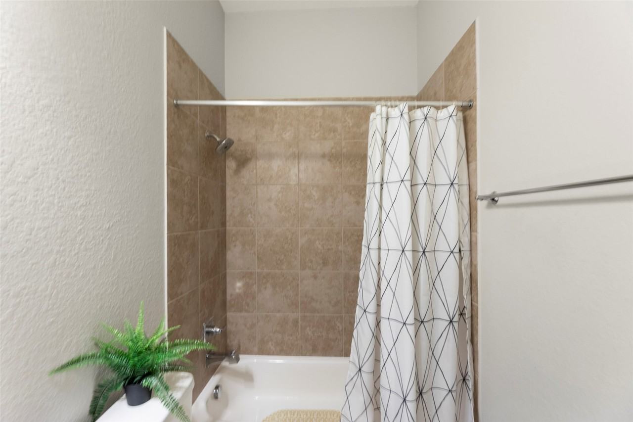 11218 Puckett River Dr #11218 - Photo 7 of 30