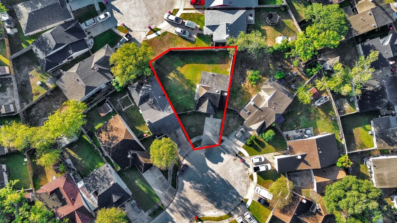 19919 Westcliffe Court #19919 - Photo 2 of 35