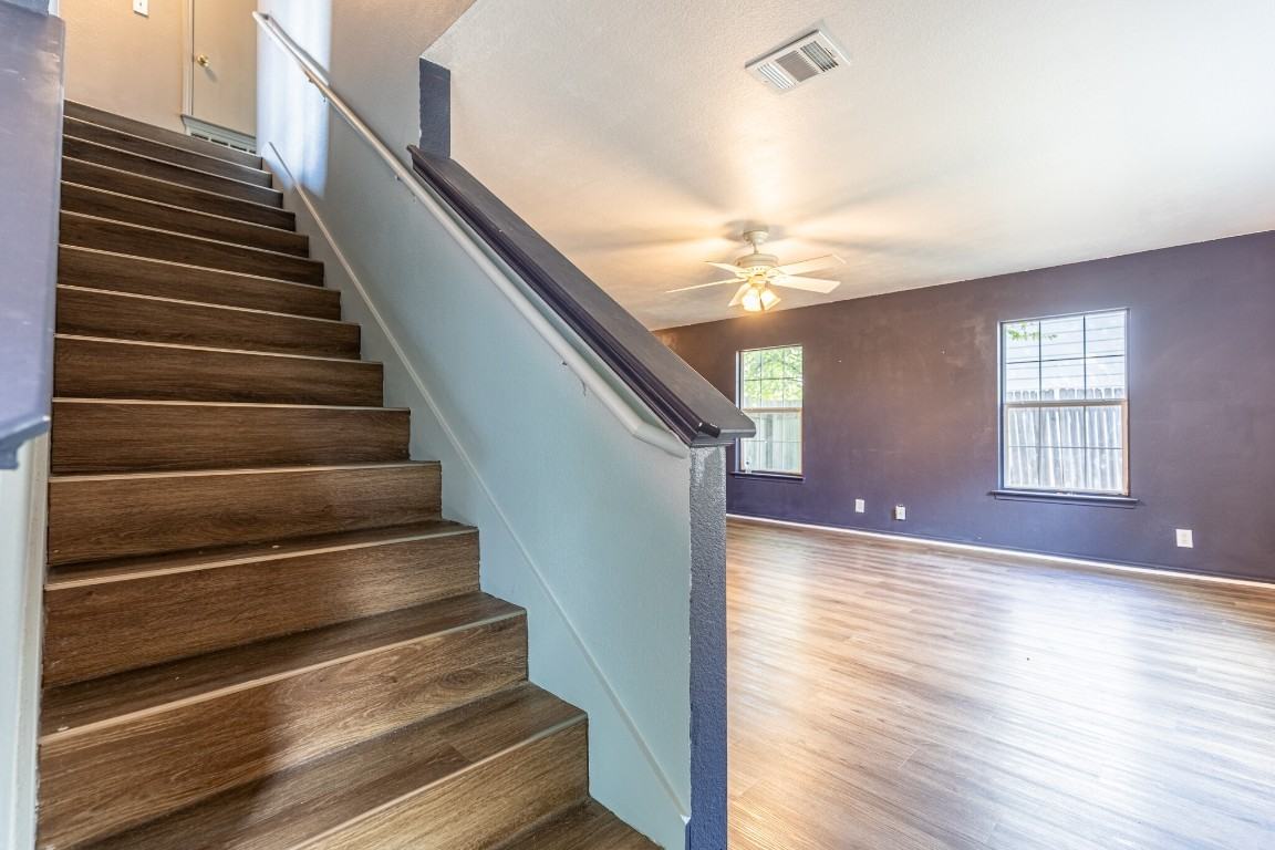 1422 Meadow Parkway #1422 - Photo 2 of 28