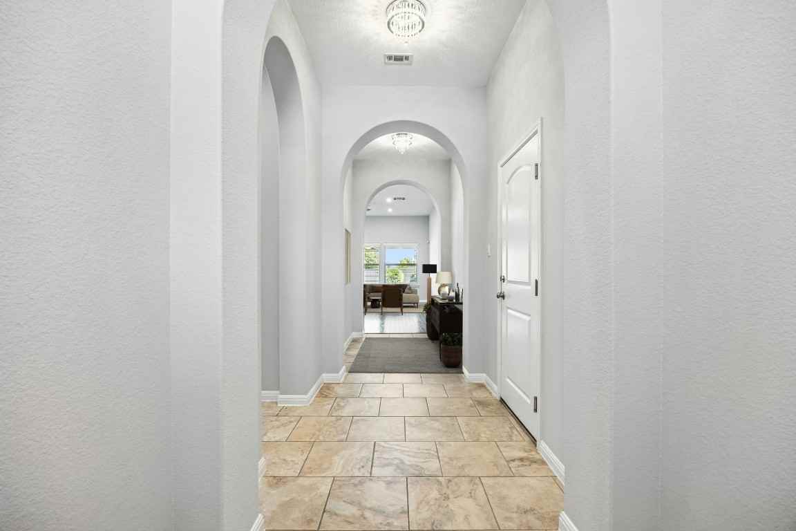 140 West Highfield Street #140 - Photo 6 of 30