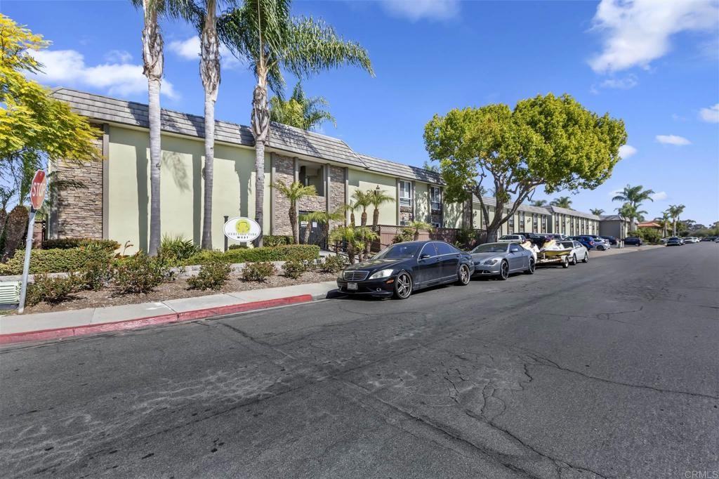 6602 Beadnell Way #6602-26 - Photo 5 of 25