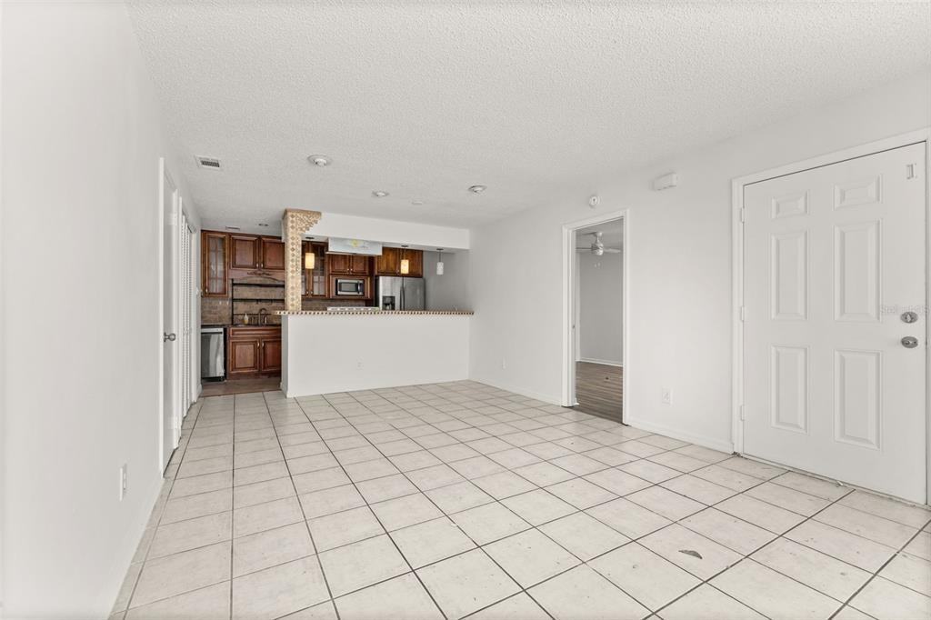 522 Boxelder Avenue #522 - Photo 4 of 33