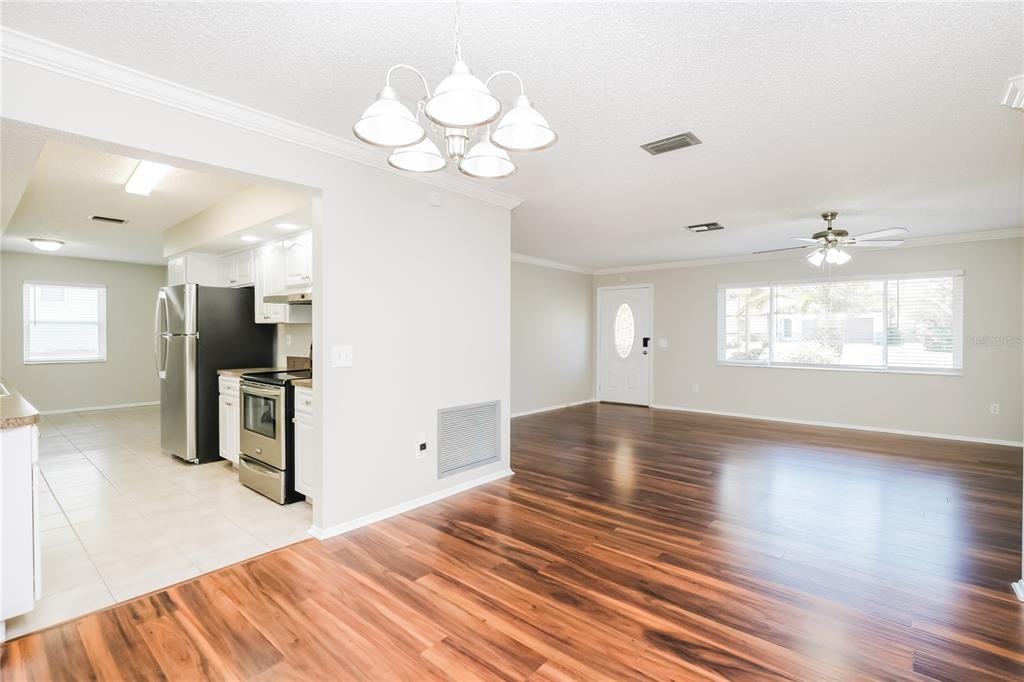 1202 Macfarlane Avenue #1202 - Photo 2 of 16