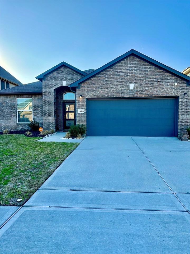 15307 Davan Springs Dr #15307 - Photo 3 of 20