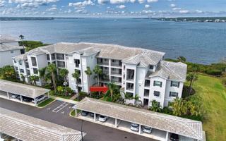 featured image of 1030 Tidewater Shores Loop