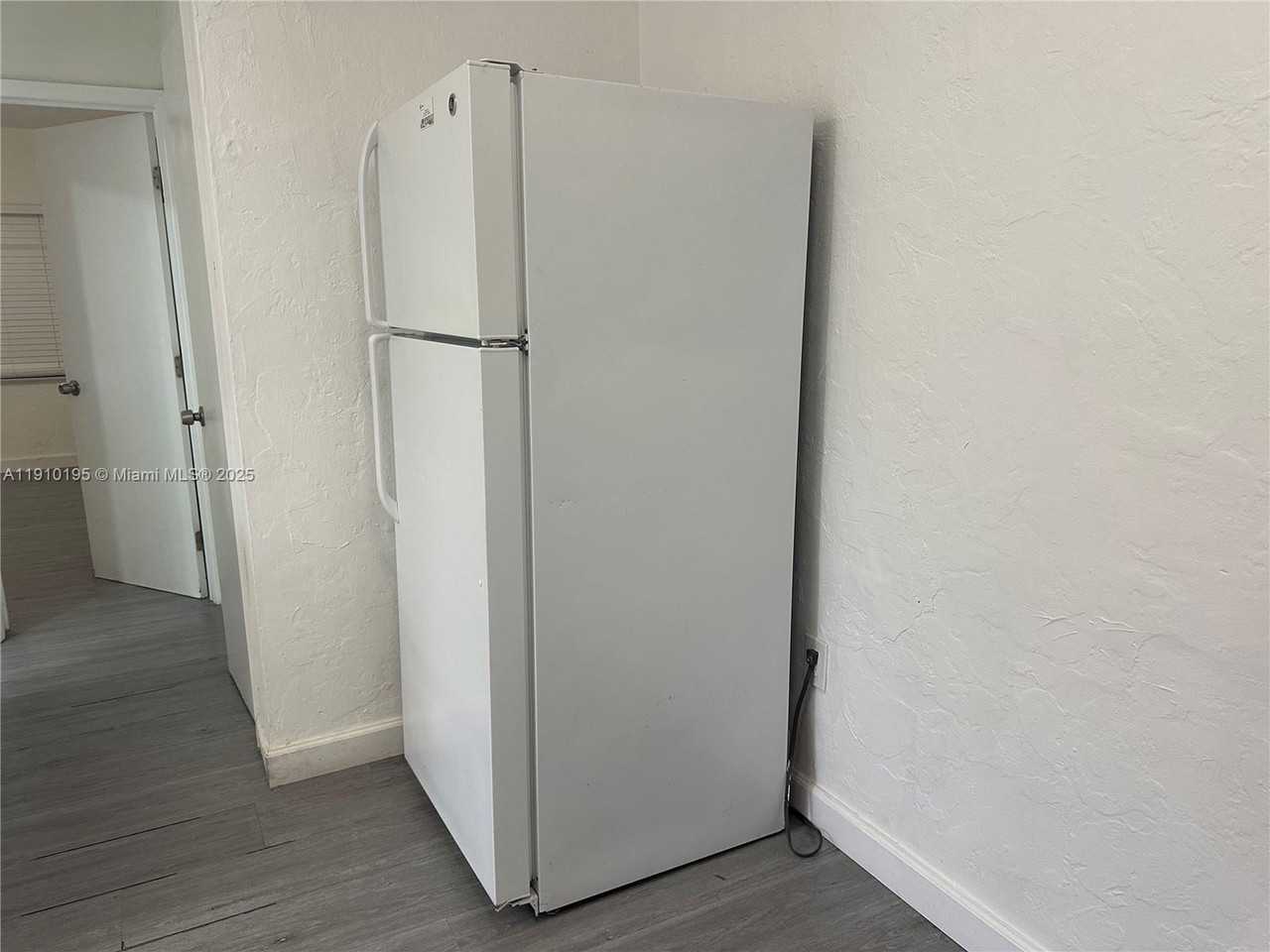 2001 Nw Flagler Ter #2001-4 - Photo 2 of 10