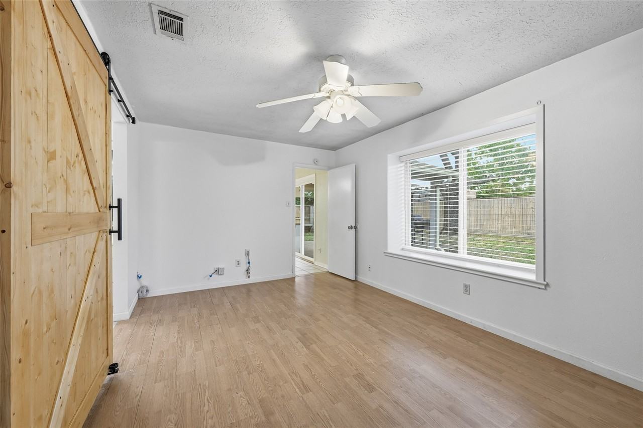 18602 Lippizaner Drive #18602 - Photo 3 of 37