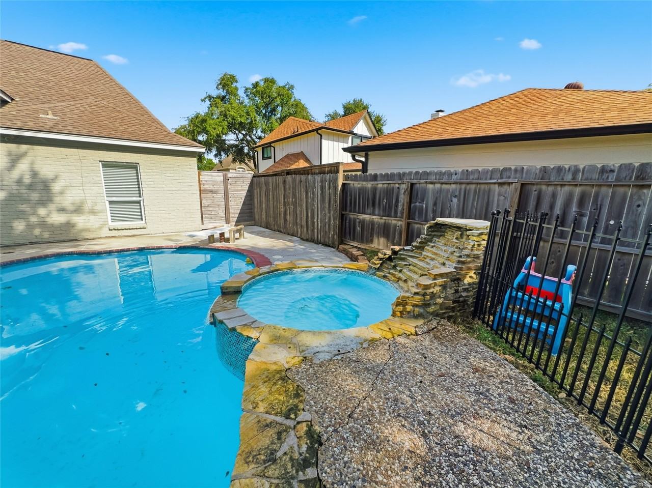 11507 Del Monte Dr #11507 - Photo 4 of 44